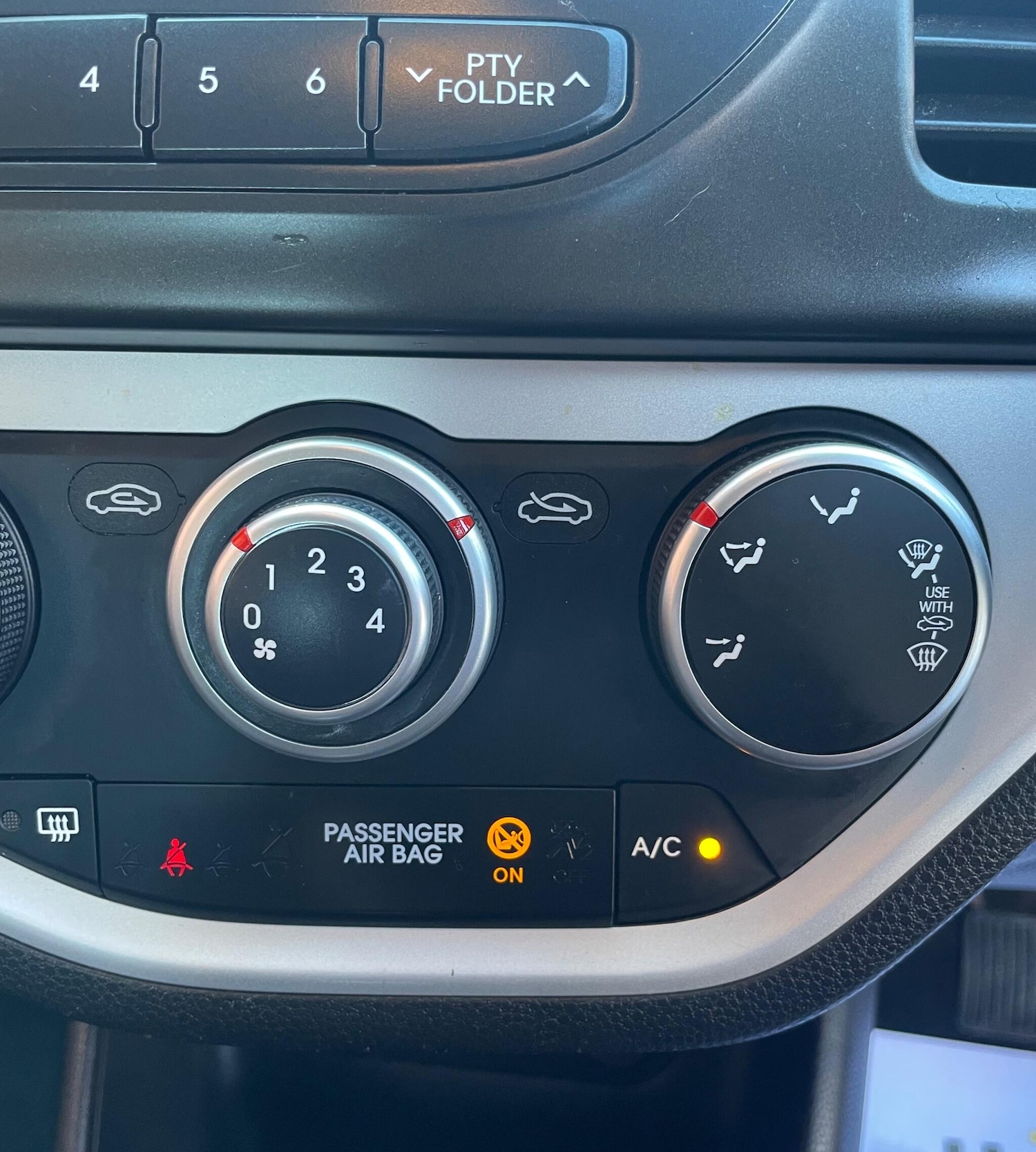 Used Kia Picanto 2015 for sale - 76666720: Photo 20