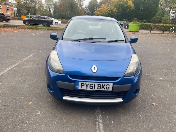 Used Renault Clio 2011 for sale - 76317852: Photo 6