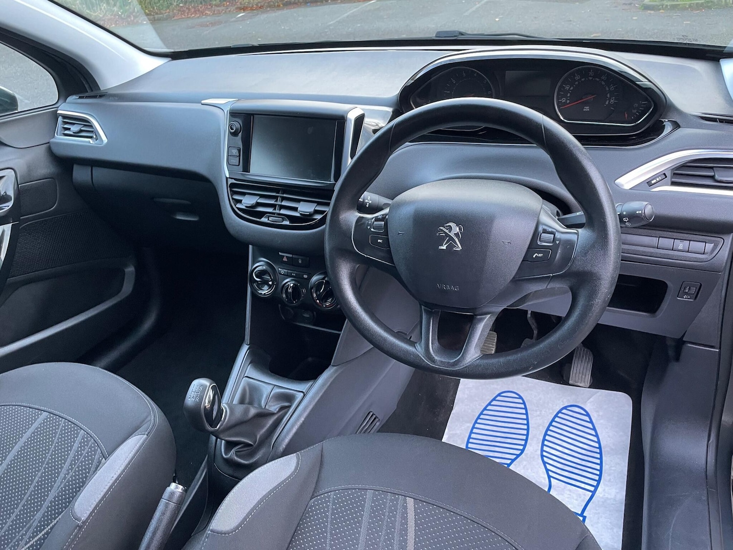 Used Peugeot 208 2012 for sale - 76522039: Photo 15