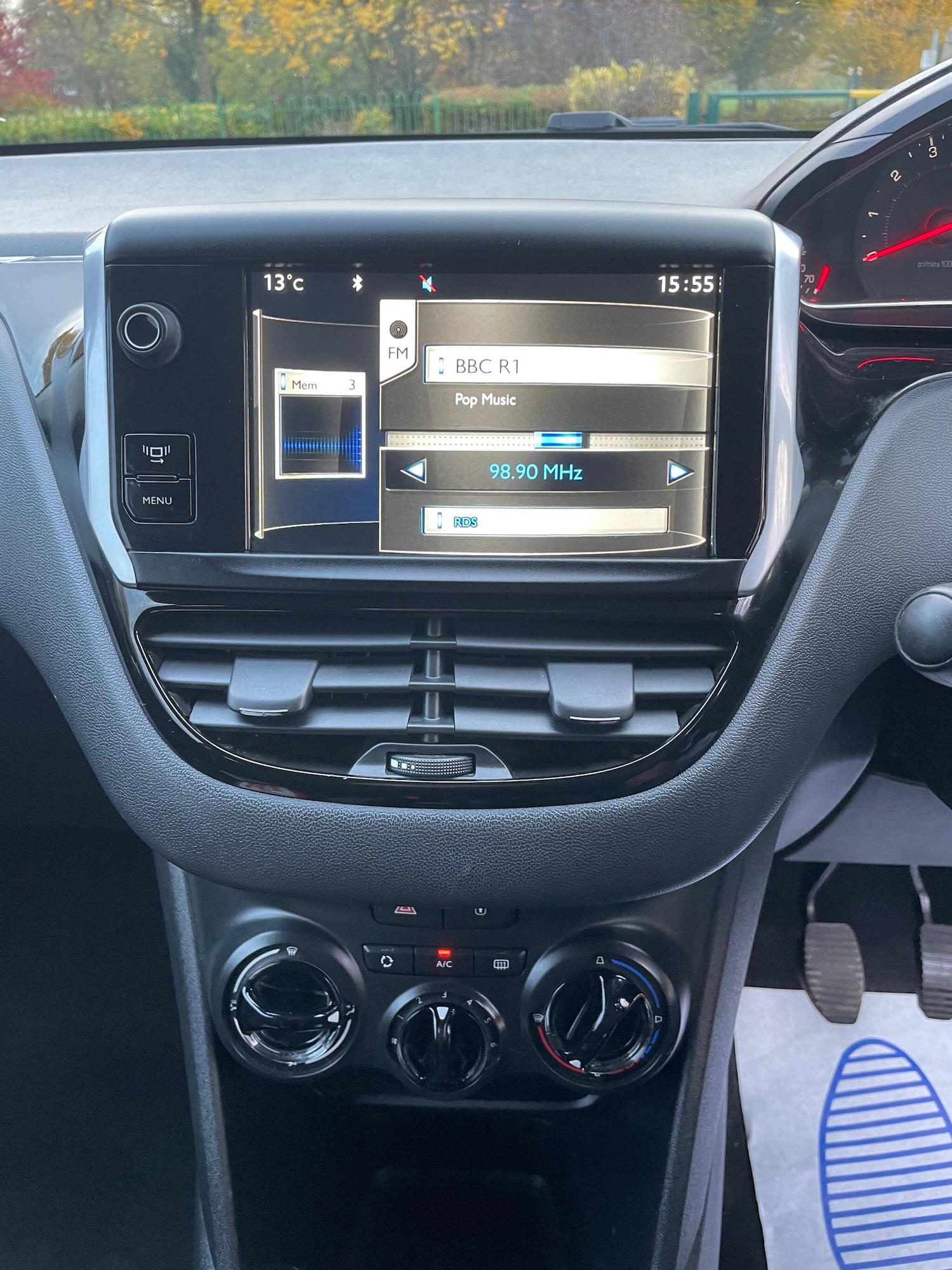 Used Peugeot 208 2012 for sale - 76522039: Photo 20