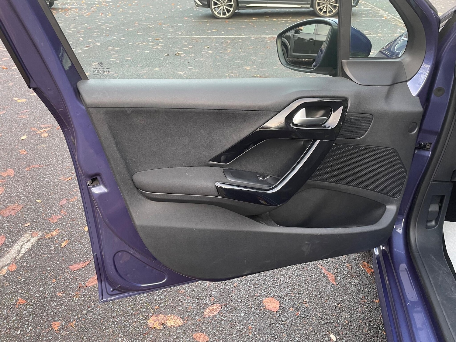 Used Peugeot 208 2014 for sale - 76512522: Photo 26