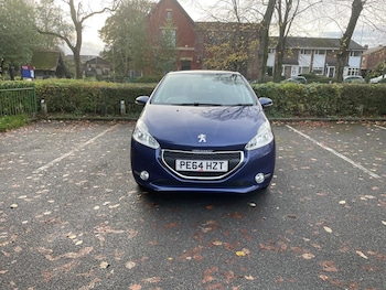 Used Peugeot 208 2014 for sale - 76512522: Photo