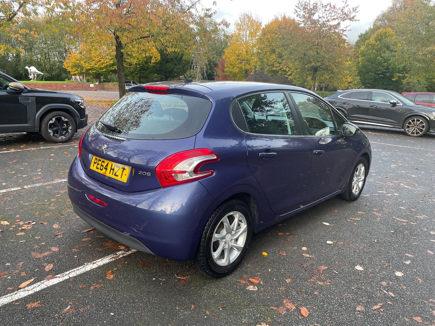 Used Peugeot 208 2014 for sale - 76512522: Photo 4