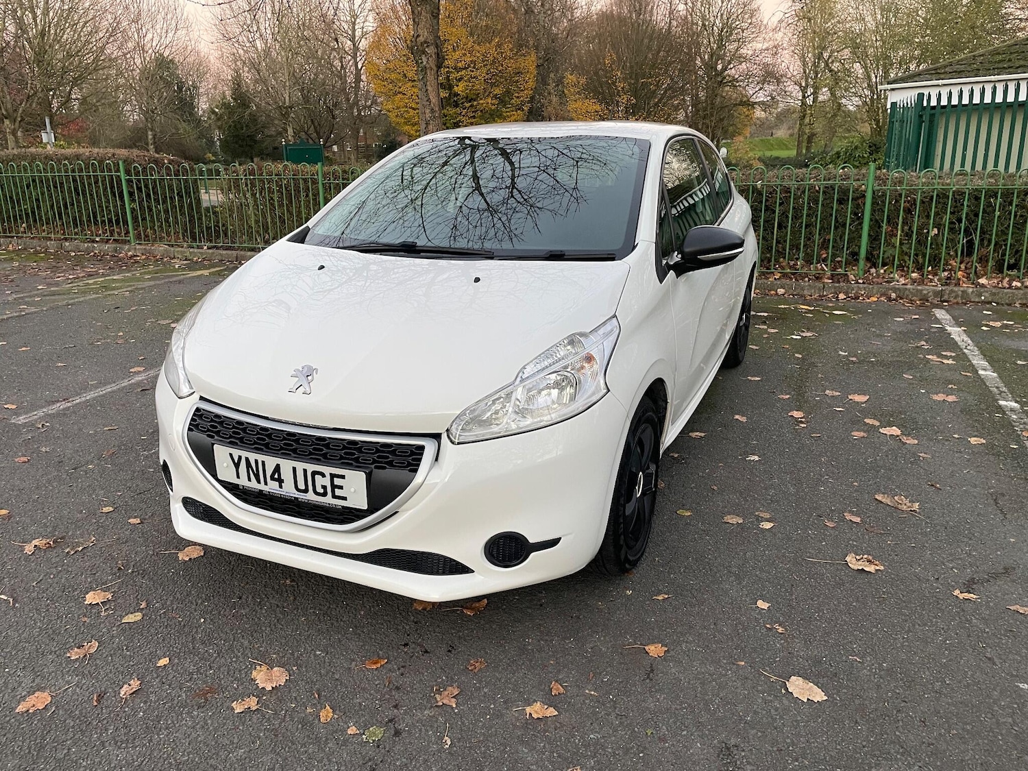 Used Peugeot 208 2014 for sale - 76597013: Photo 1