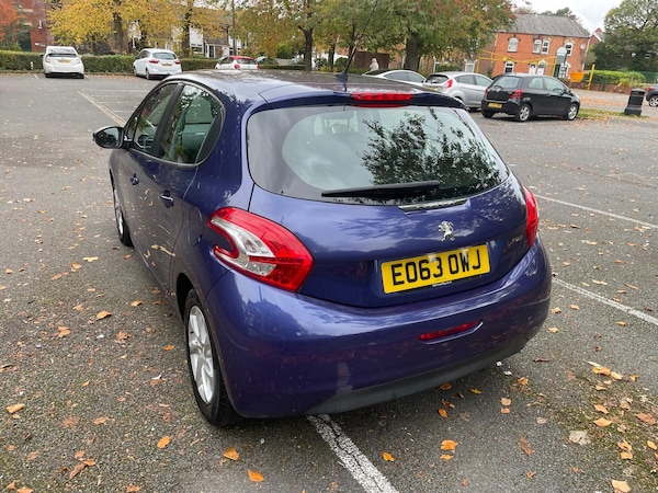 Used Peugeot 208 2013 for sale - 76239661: Photo 12