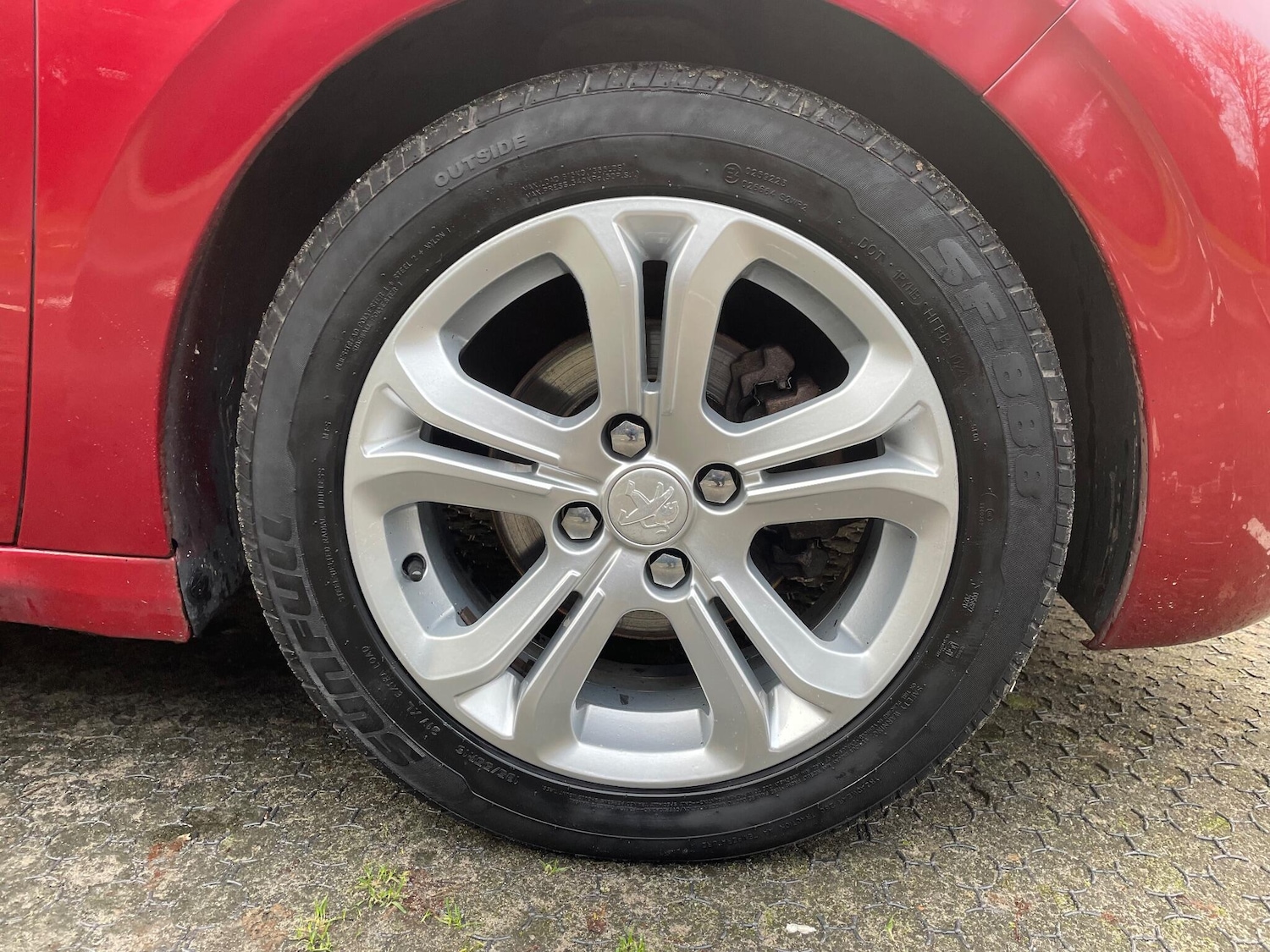 Used Peugeot 208 2012 for sale - 76926326: Photo 28