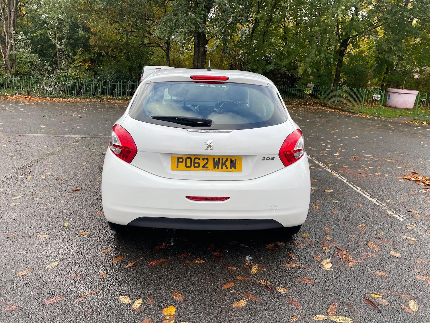 Used Peugeot 208 2012 for sale - 76370760: Photo 10