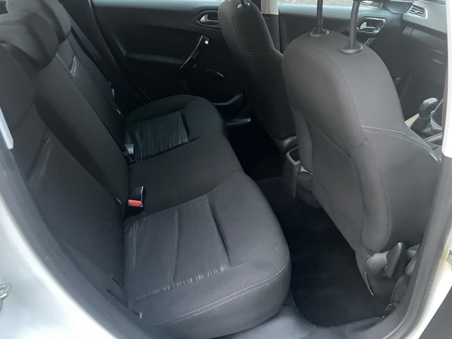 Used Peugeot 208 2012 for sale - 76370760: Photo 17