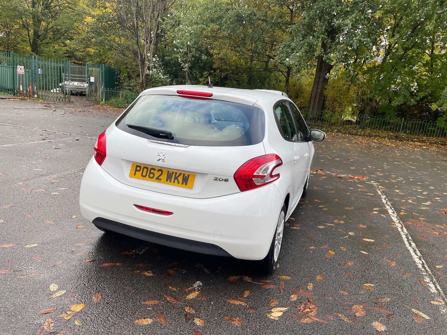 Used Peugeot 208 2012 for sale - 76370760: Photo 9