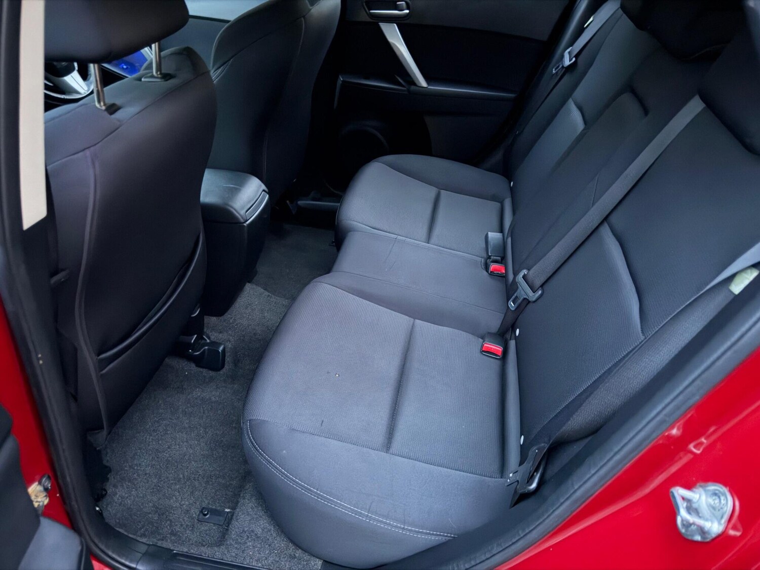 Used Mazda Mazda3 2011 for sale - 76440659: Photo 22