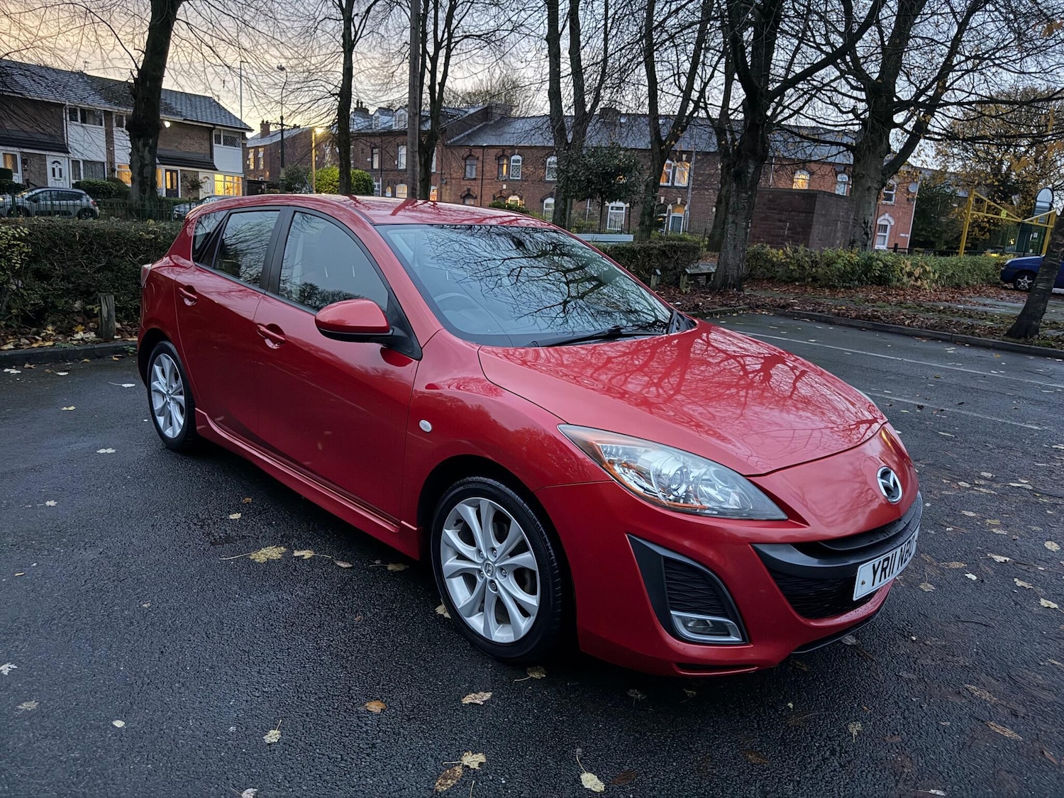 Used Mazda Mazda3 2011 for sale - 76440659: Photo 5