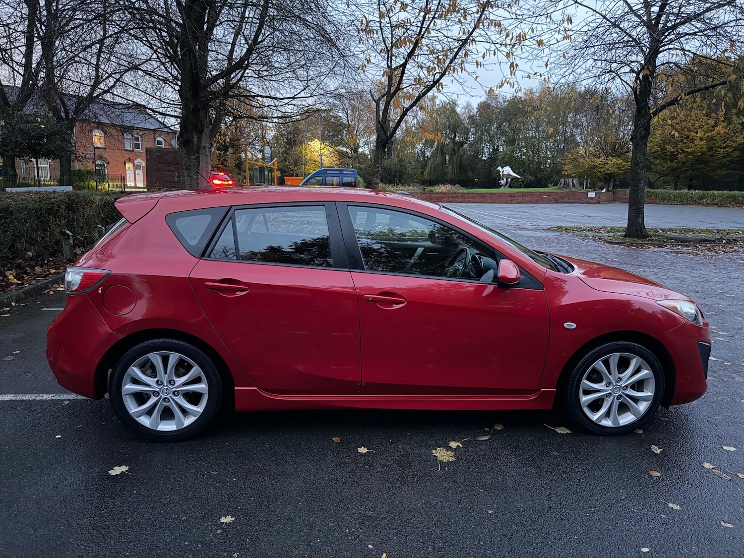 Used Mazda Mazda3 2011 for sale - 76440659: Photo 8