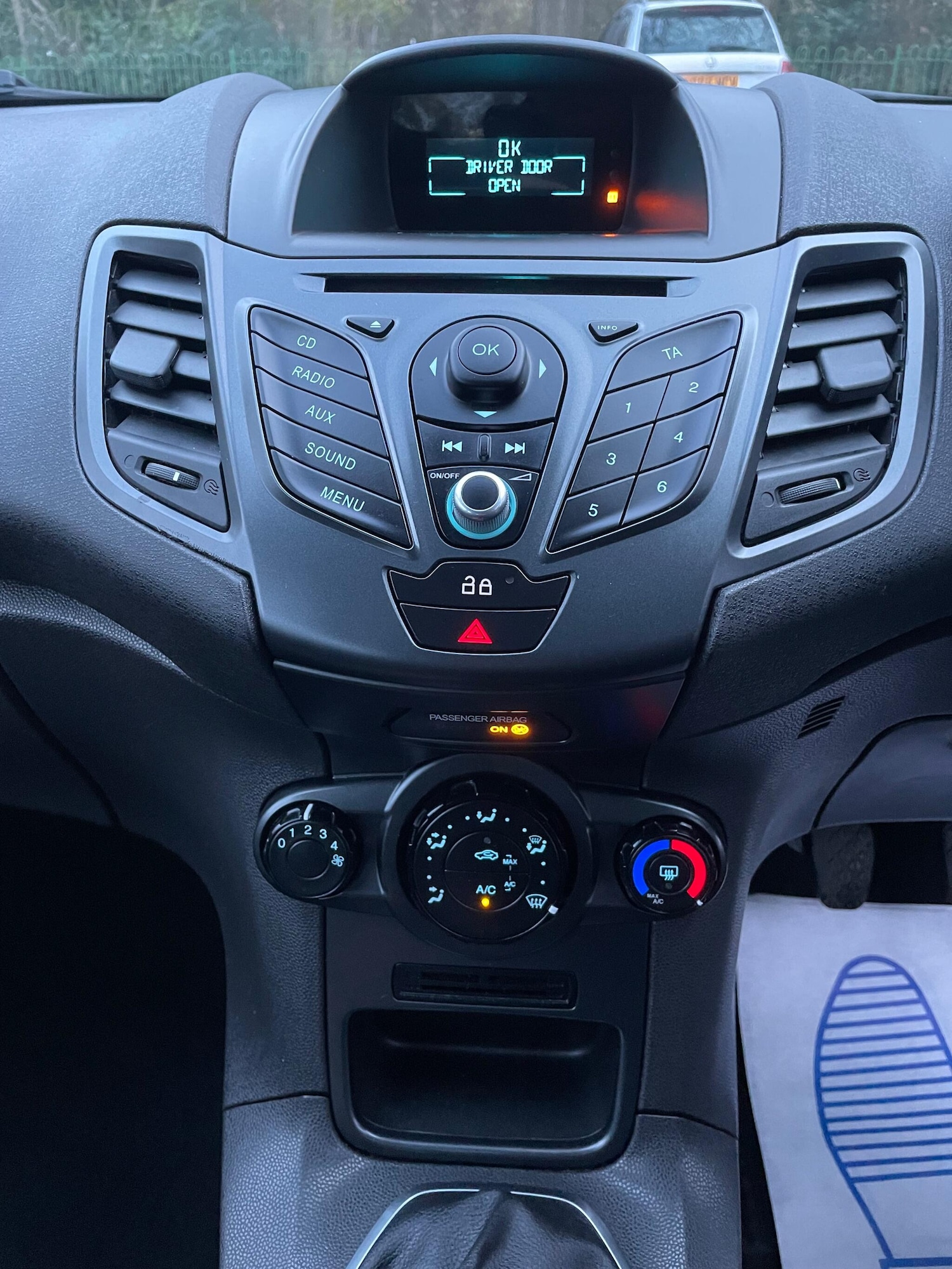 Used Ford Fiesta 2018 for sale - 76839750: Photo 24