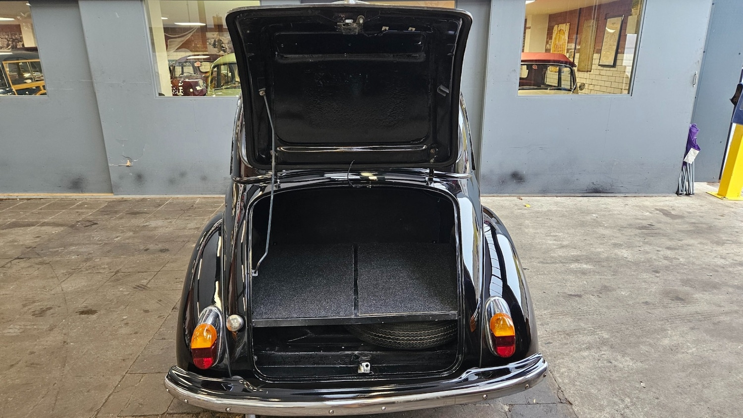 Used Morris Minor 1962 for sale - 76415019: Photo 11