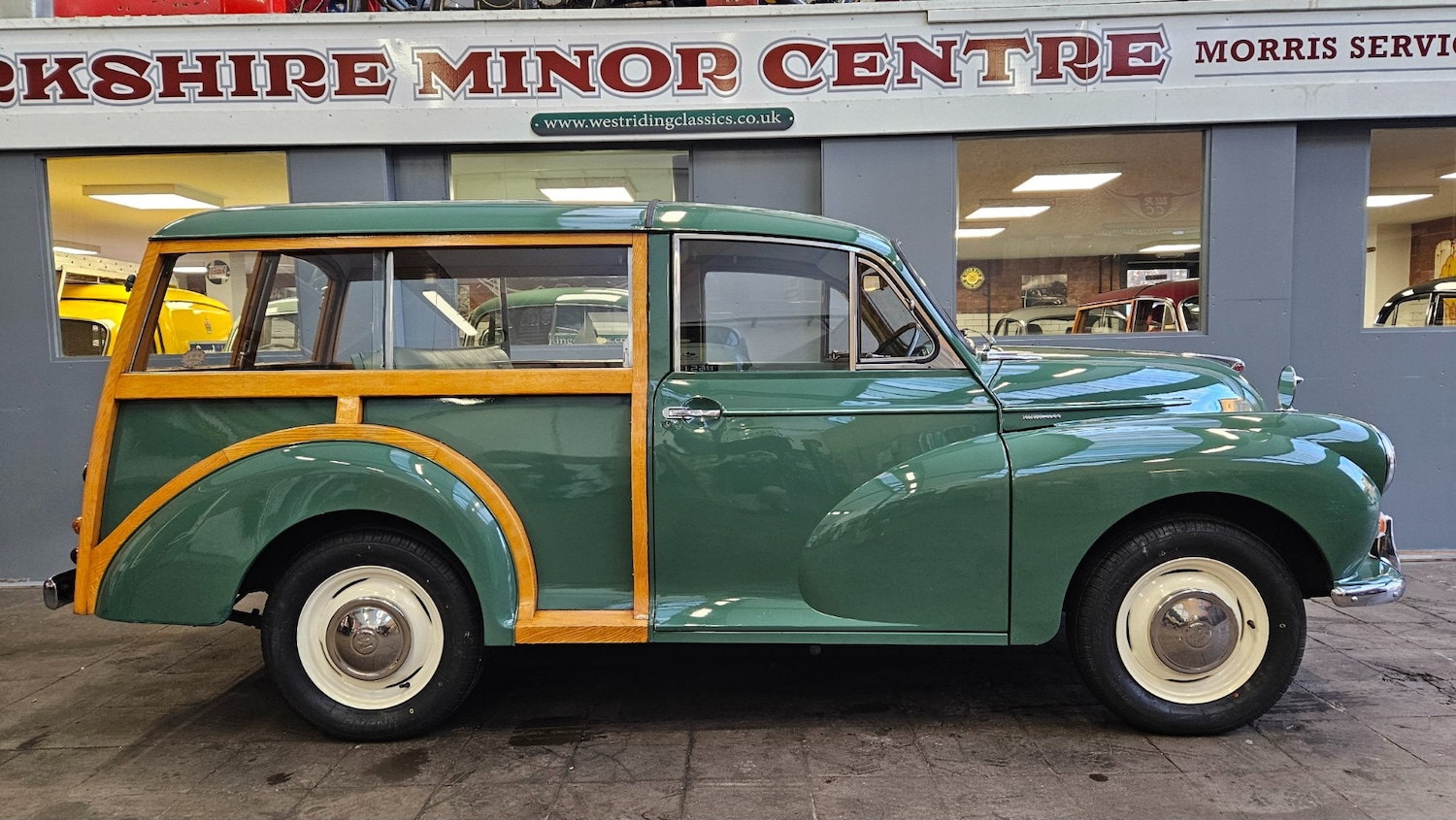Used Morris Minor 1968 for sale - 76960357: Photo 2