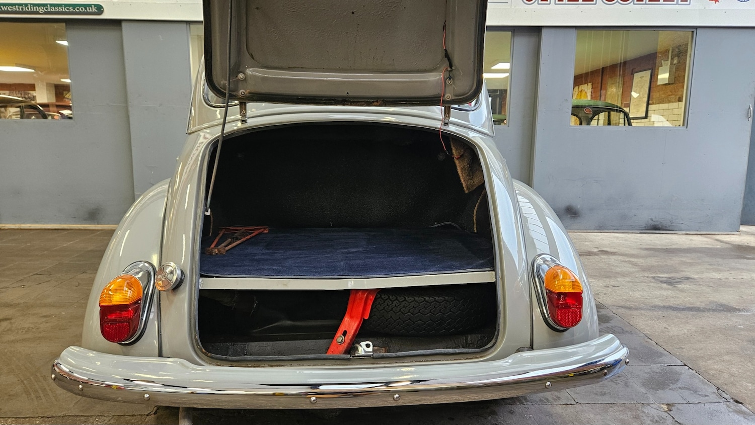 Used Morris Minor 1963 for sale - 76492303: Photo 10