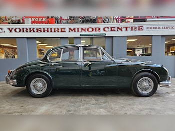 Used Jaguar Mark II 1960 for sale - 77947140: Photo