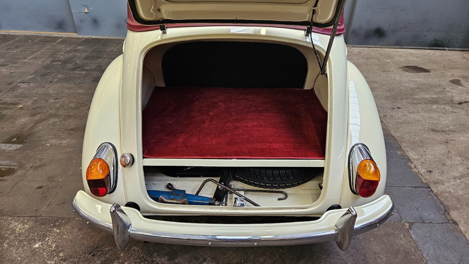 Used Morris Minor 1968 for sale - 76694693: Photo 11