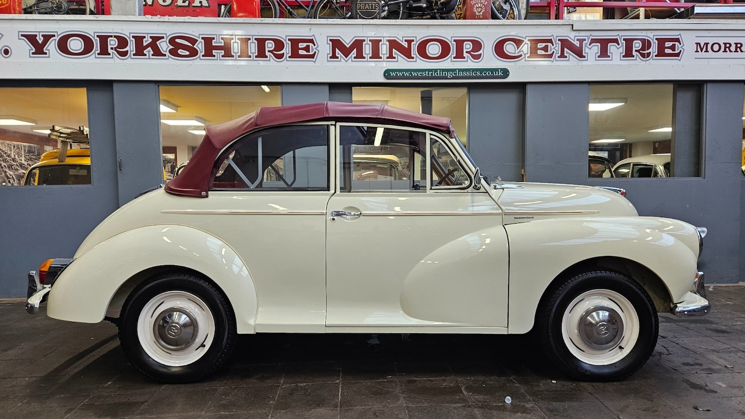 Used Morris Minor 1968 for sale - 76694693: Photo 2
