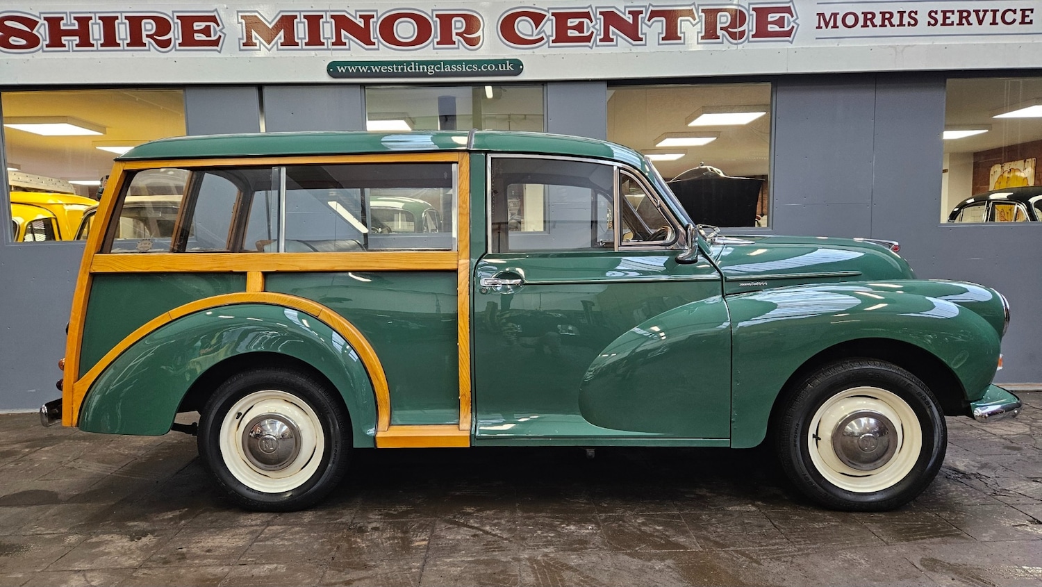Used Morris Minor 1965 for sale - 77324681: Photo 2