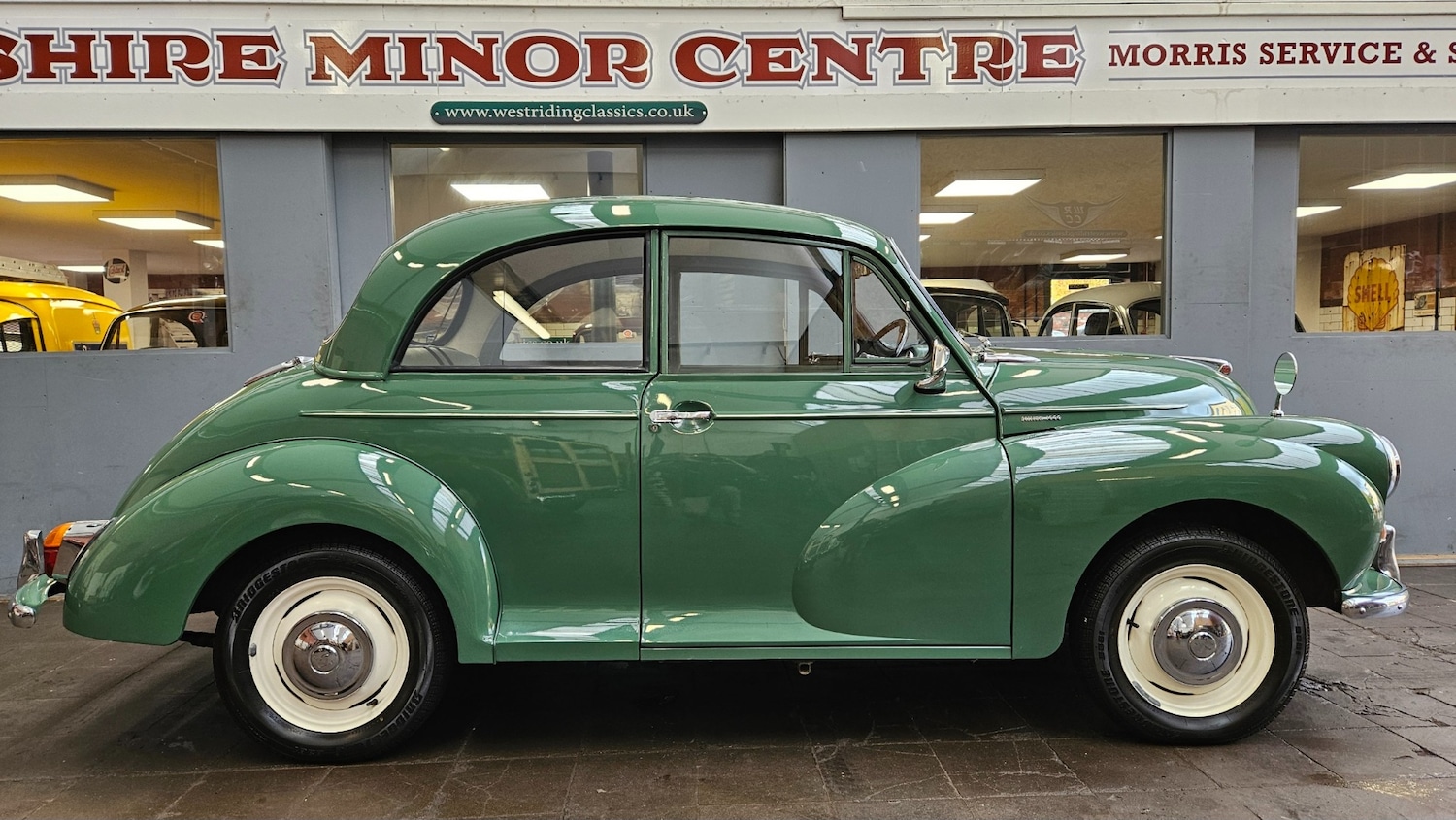Used Morris Minor 1961 for sale - 76477394: Photo 2