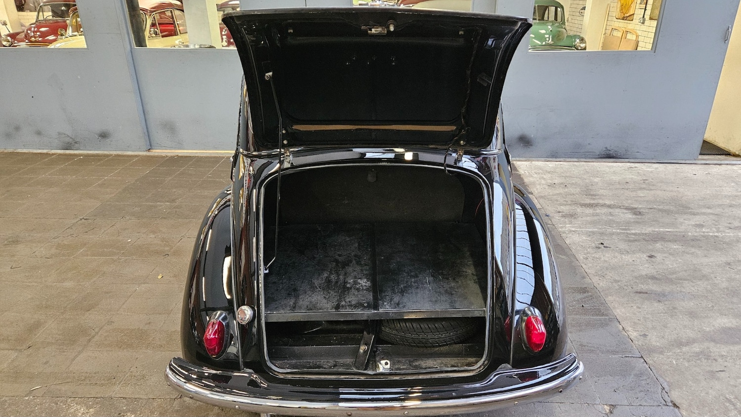 Used Morris Minor 1961 for sale - 76706201: Photo 6
