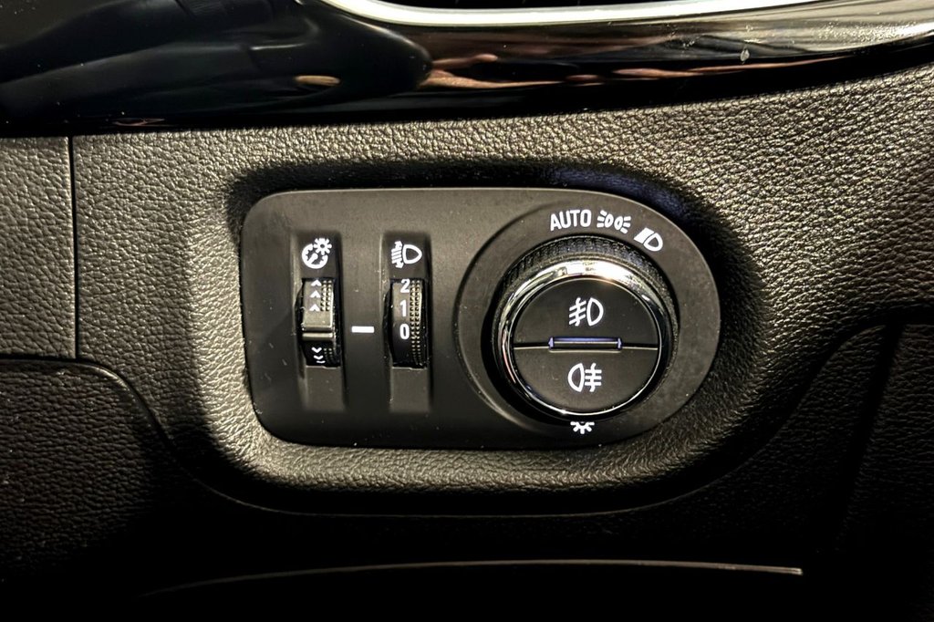 Used Vauxhall Astra 2018 for sale - 76783851: Photo 20