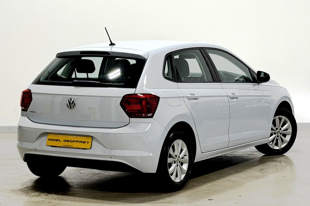 Used Volkswagen Polo 2018 for sale - 76784138: Photo 8