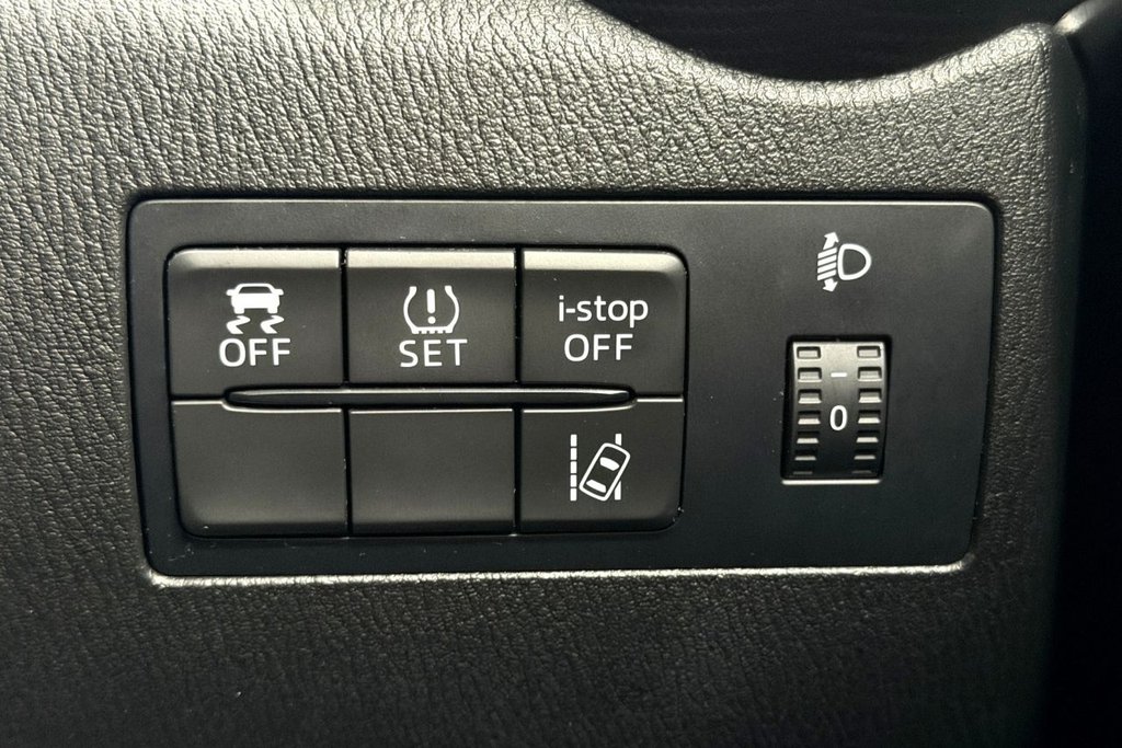 Used Mazda Mazda2 2017 for sale - 78056504: Photo 26