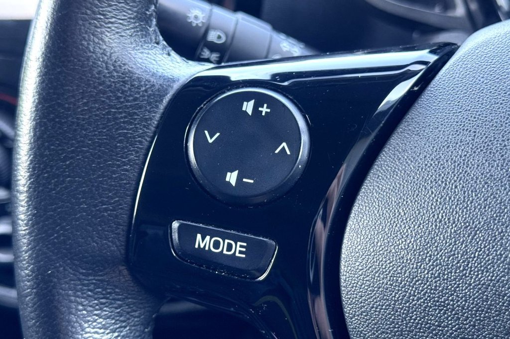 Used Toyota AYGO 2017 for sale - 76406894: Photo 18