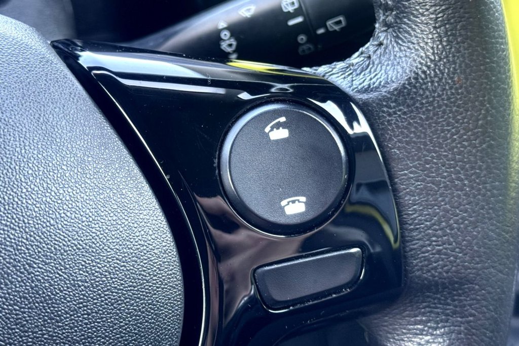 Used Toyota AYGO 2017 for sale - 76406894: Photo 19