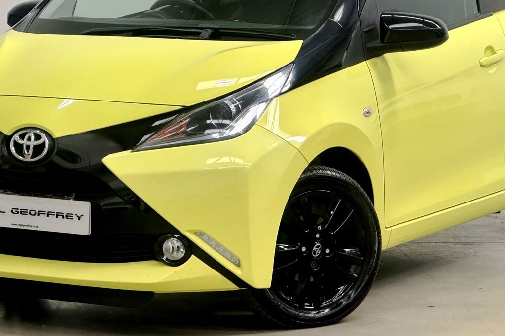 Used Toyota AYGO 2017 for sale - 76406894: Photo 24