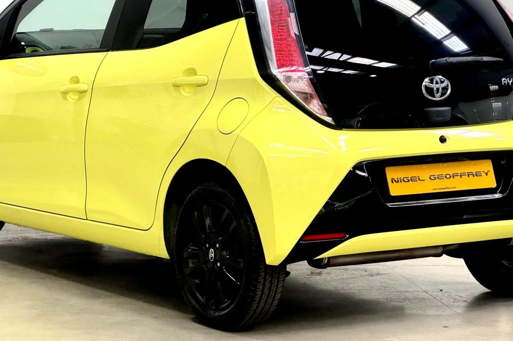 Used Toyota AYGO 2017 for sale - 76406894: Photo 25