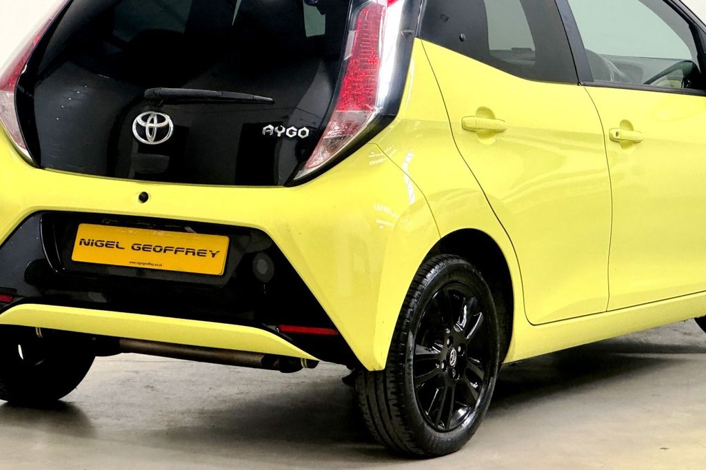 Used Toyota AYGO 2017 for sale - 76406894: Photo 27