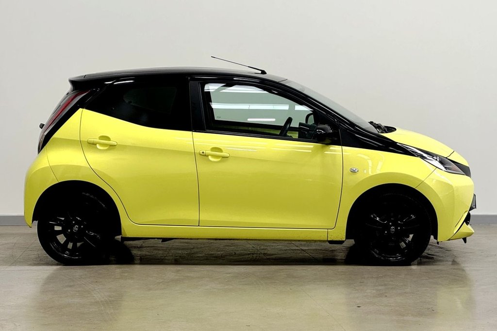 Used Toyota AYGO 2017 for sale - 76406894: Photo 4