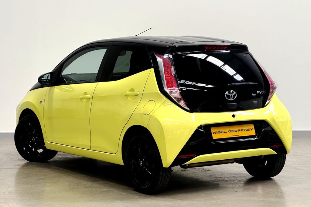 Used Toyota AYGO 2017 for sale - 76406894: Photo 6