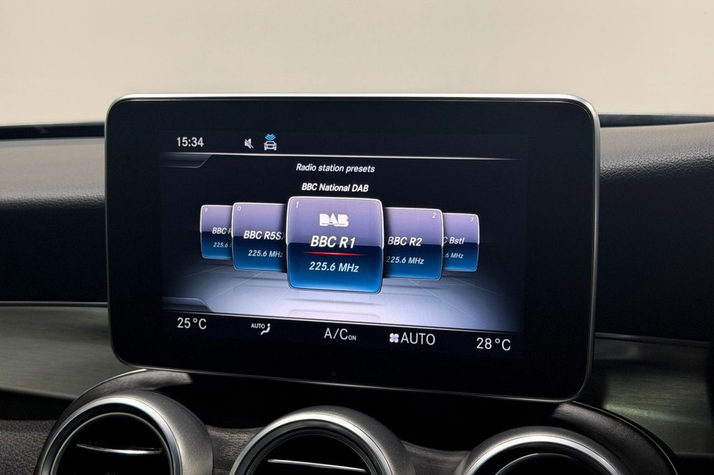 Used Mercedes-Benz C Class 2017 for sale - 76999203: Photo 20