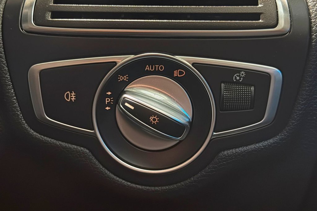 Used Mercedes-Benz C Class 2017 for sale - 76999203: Photo 21