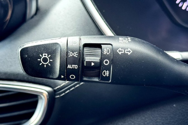Used Hyundai Santa Fe 2018 for sale - 75346855: Photo 24