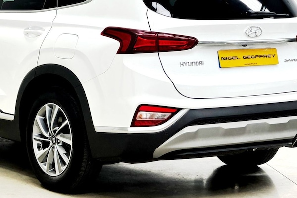 Used Hyundai Santa Fe 2018 for sale - 75346855: Photo 37