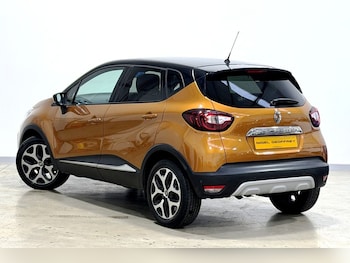 Used Renault Captur 2019 for sale - 78377018: Photo
