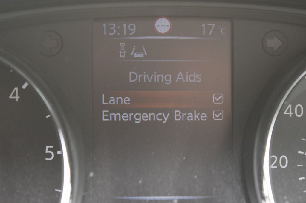 Used Nissan Qashqai 2017 for sale - 76172917: Photo 22