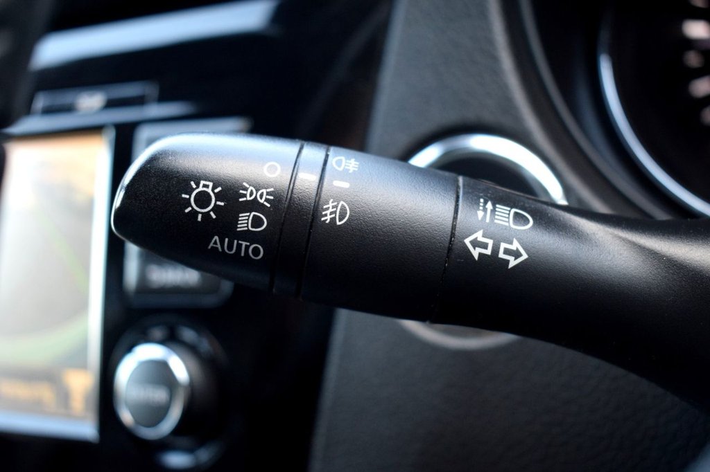 Used Nissan Qashqai 2017 for sale - 76172917: Photo 24