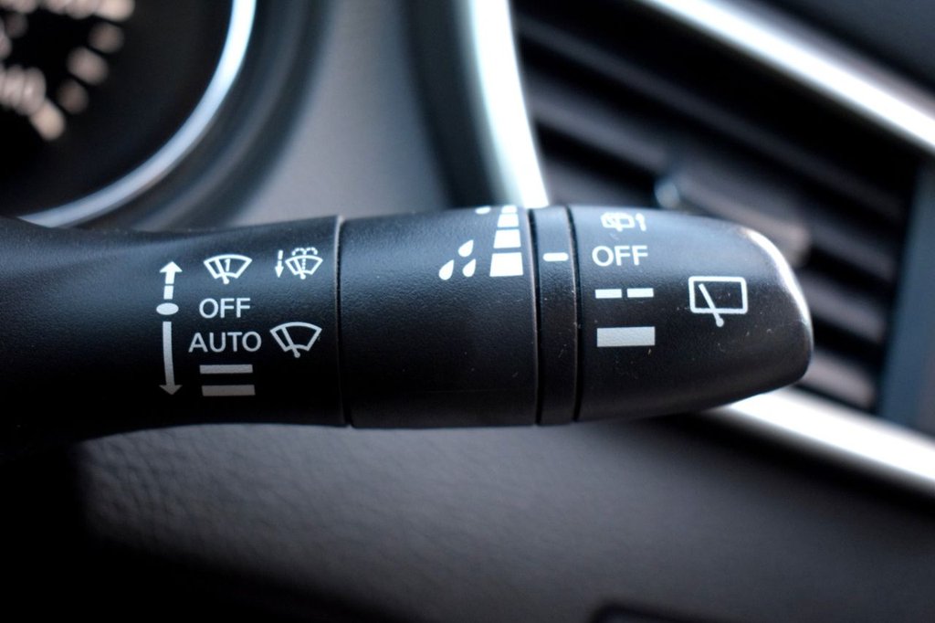 Used Nissan Qashqai 2017 for sale - 76172917: Photo 25