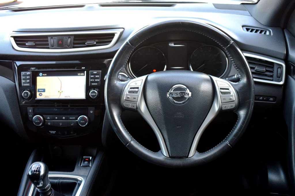 Used Nissan Qashqai 2017 for sale - 76172917: Photo 3