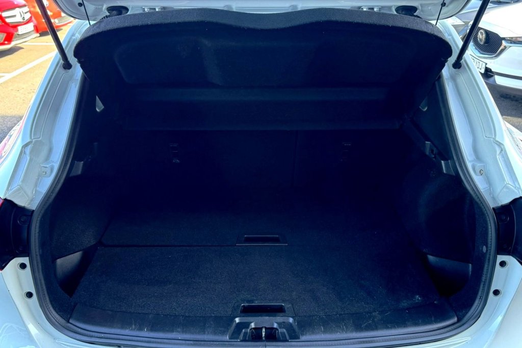 Used Nissan Qashqai 2017 for sale - 76172917: Photo 36