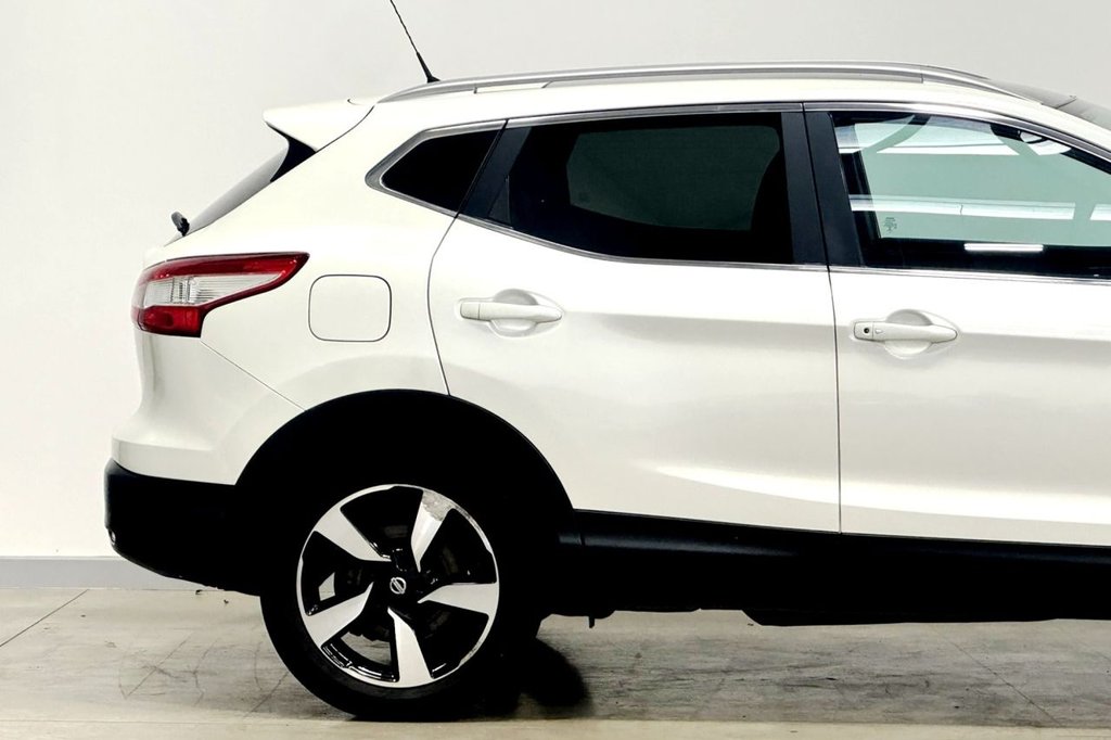 Used Nissan Qashqai 2017 for sale - 76172917: Photo 43