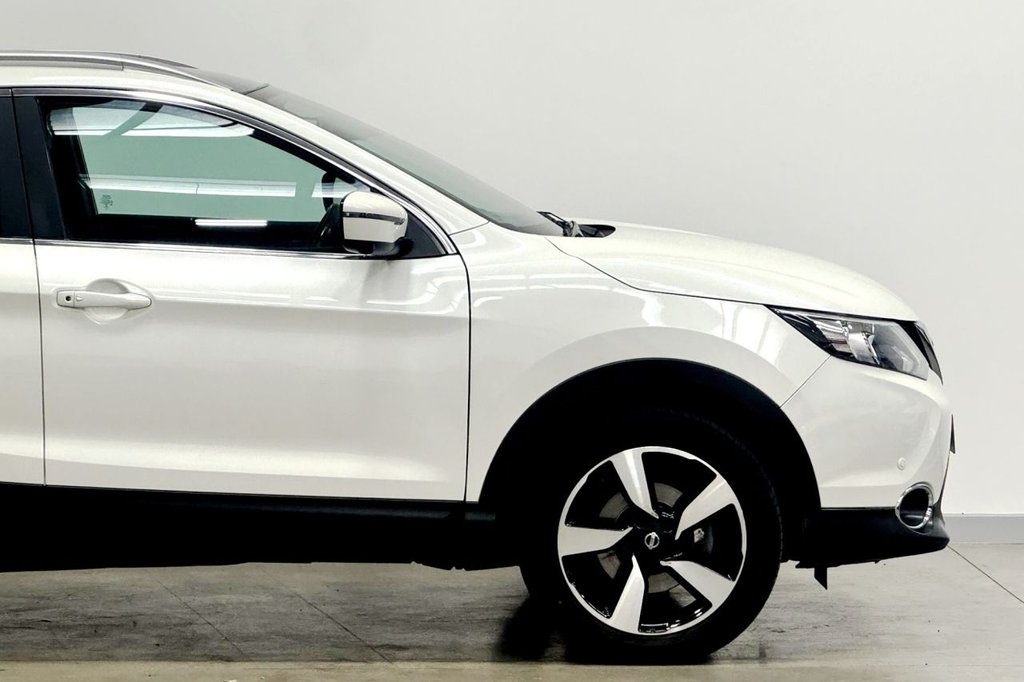 Used Nissan Qashqai 2017 for sale - 76172917: Photo 44