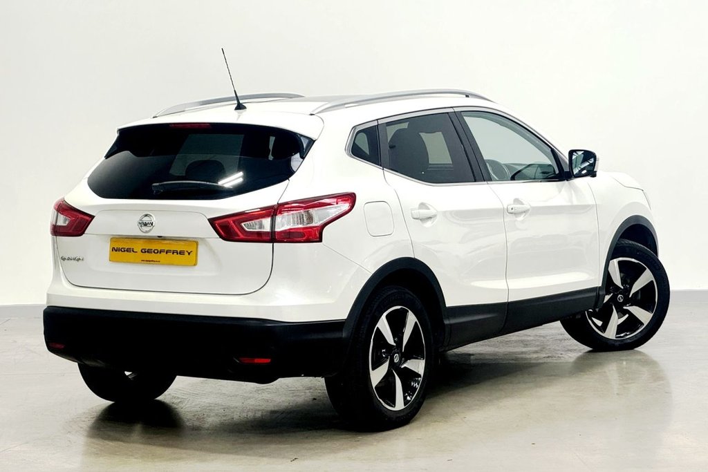 Used Nissan Qashqai 2017 for sale - 76172917: Photo 6