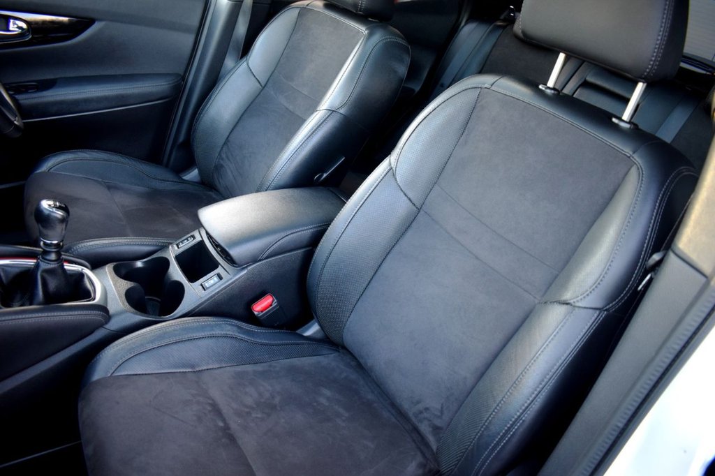 Used Nissan Qashqai 2017 for sale - 76172917: Photo 9